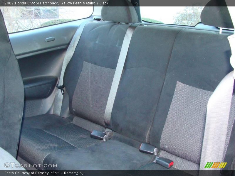 Yellow Pearl Metallic / Black 2002 Honda Civic Si Hatchback
