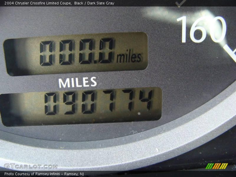 Black / Dark Slate Gray 2004 Chrysler Crossfire Limited Coupe