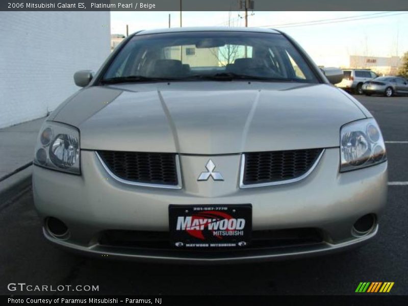 Platinum Pearl / Beige 2006 Mitsubishi Galant ES