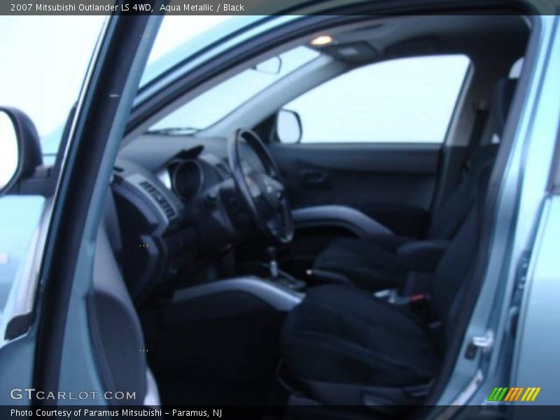 Aqua Metallic / Black 2007 Mitsubishi Outlander LS 4WD