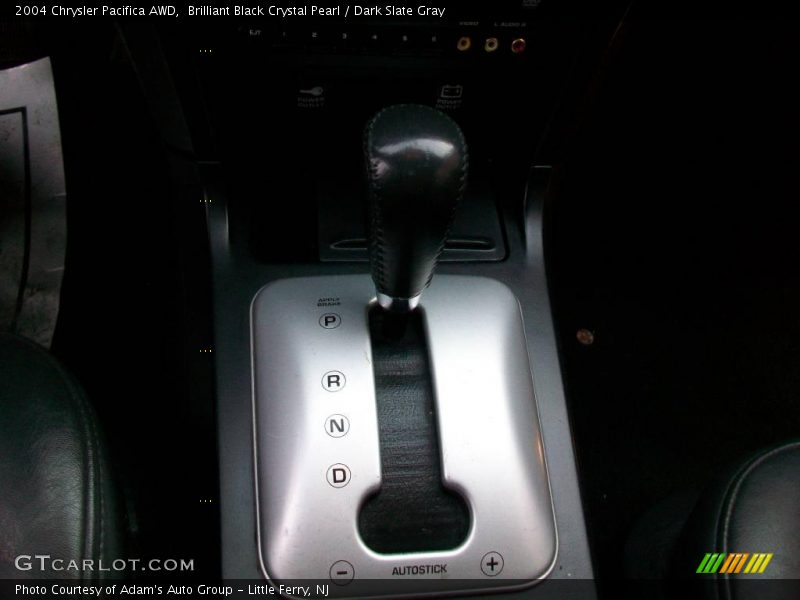 Brilliant Black Crystal Pearl / Dark Slate Gray 2004 Chrysler Pacifica AWD