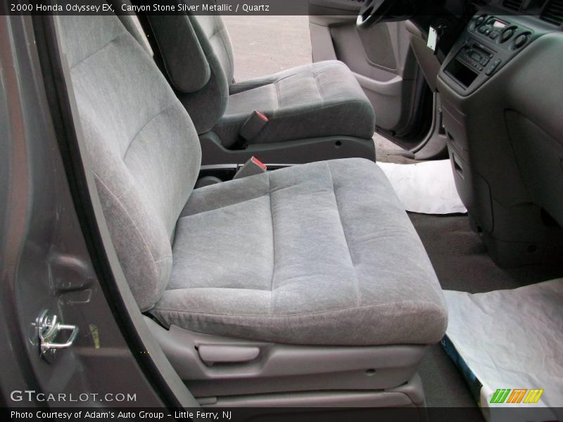 Canyon Stone Silver Metallic / Quartz 2000 Honda Odyssey EX