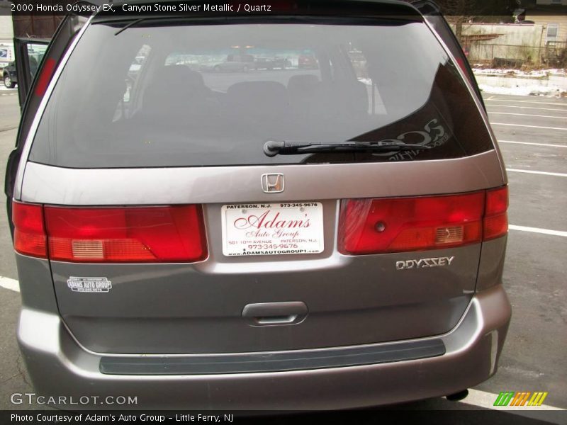 Canyon Stone Silver Metallic / Quartz 2000 Honda Odyssey EX