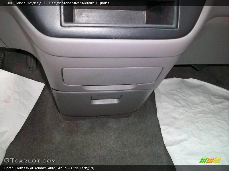 Canyon Stone Silver Metallic / Quartz 2000 Honda Odyssey EX