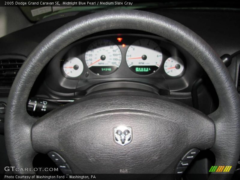 Midnight Blue Pearl / Medium Slate Gray 2005 Dodge Grand Caravan SE