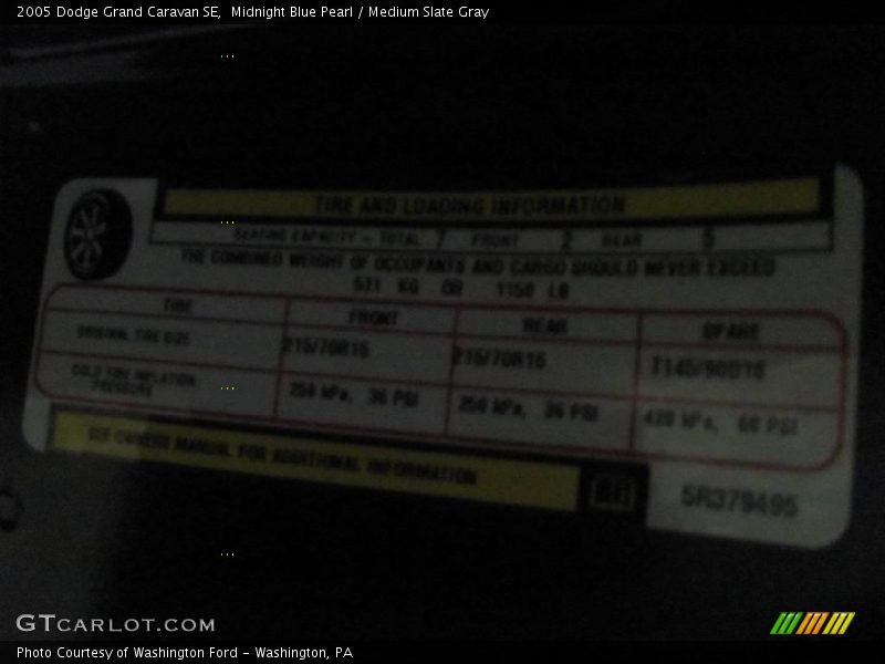 Midnight Blue Pearl / Medium Slate Gray 2005 Dodge Grand Caravan SE