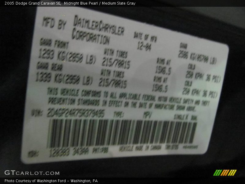 Midnight Blue Pearl / Medium Slate Gray 2005 Dodge Grand Caravan SE