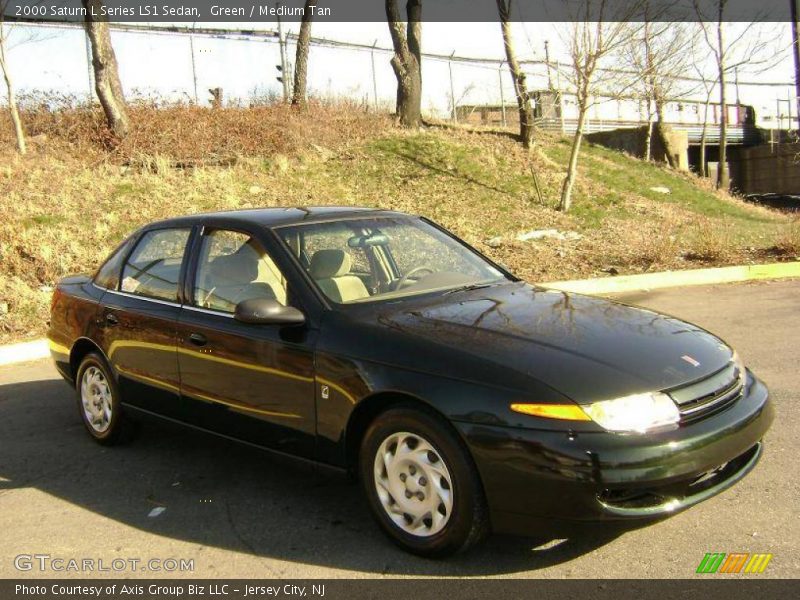 Green / Medium Tan 2000 Saturn L Series LS1 Sedan