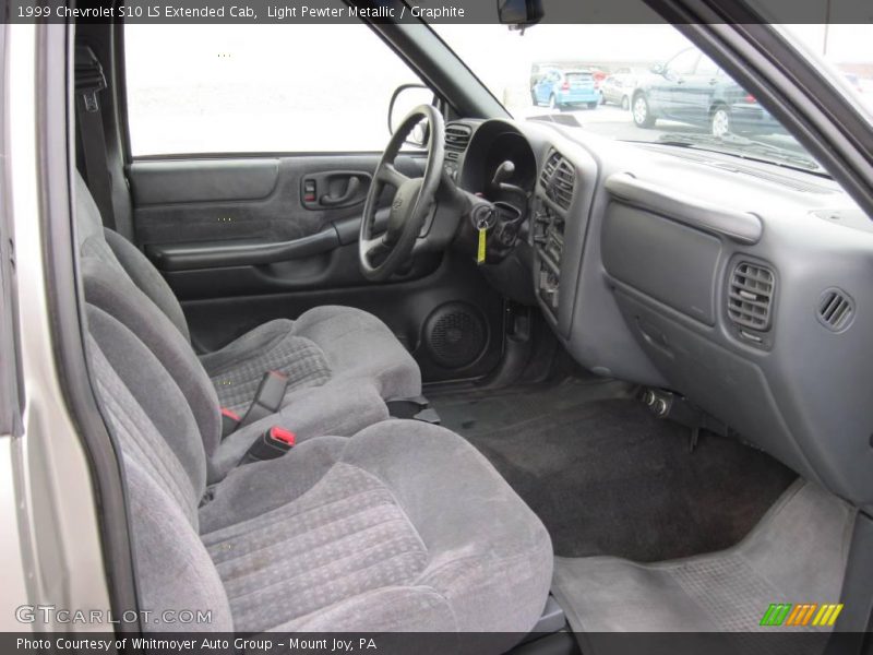 Light Pewter Metallic / Graphite 1999 Chevrolet S10 LS Extended Cab