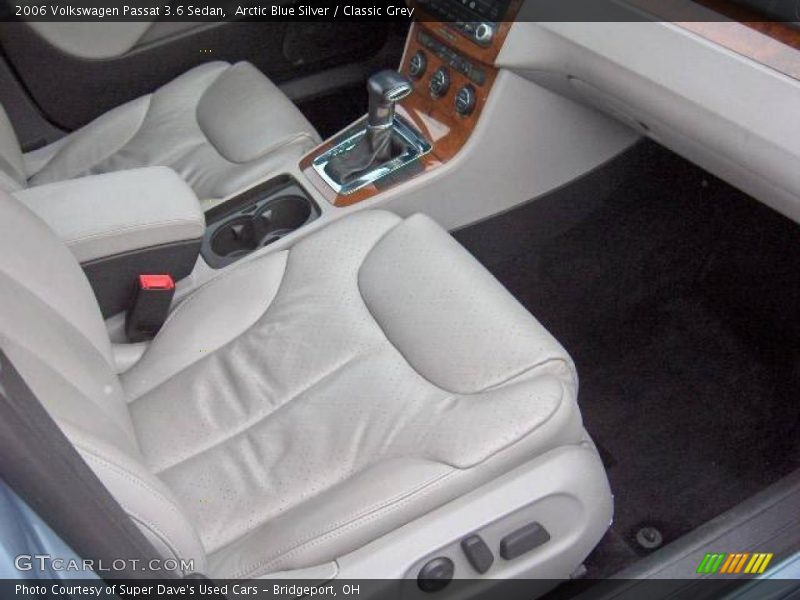 Arctic Blue Silver / Classic Grey 2006 Volkswagen Passat 3.6 Sedan