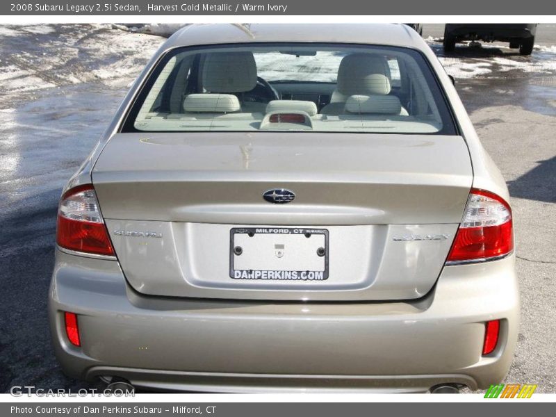 Harvest Gold Metallic / Warm Ivory 2008 Subaru Legacy 2.5i Sedan