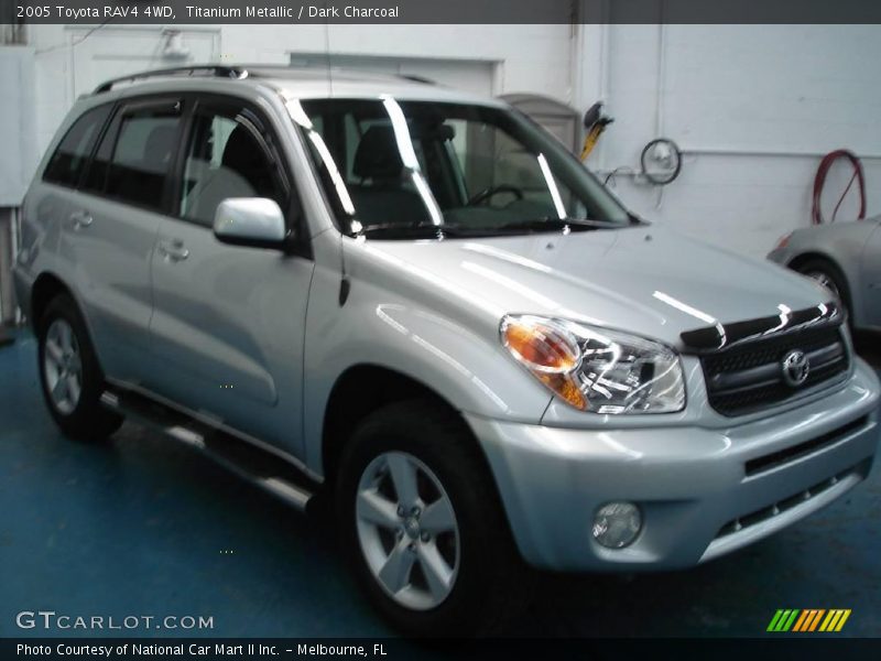 Titanium Metallic / Dark Charcoal 2005 Toyota RAV4 4WD