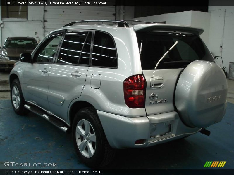Titanium Metallic / Dark Charcoal 2005 Toyota RAV4 4WD