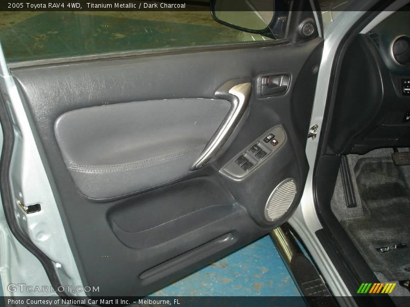 Titanium Metallic / Dark Charcoal 2005 Toyota RAV4 4WD