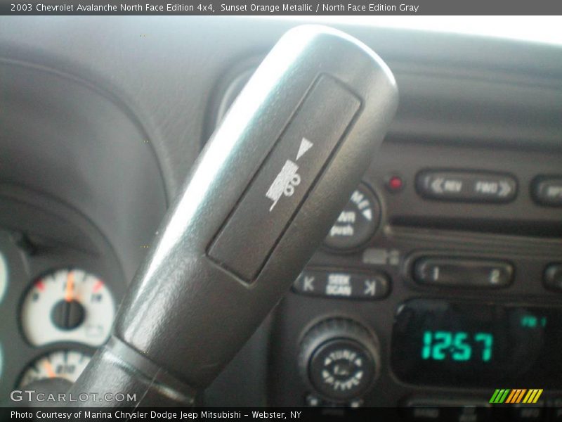 Sunset Orange Metallic / North Face Edition Gray 2003 Chevrolet Avalanche North Face Edition 4x4