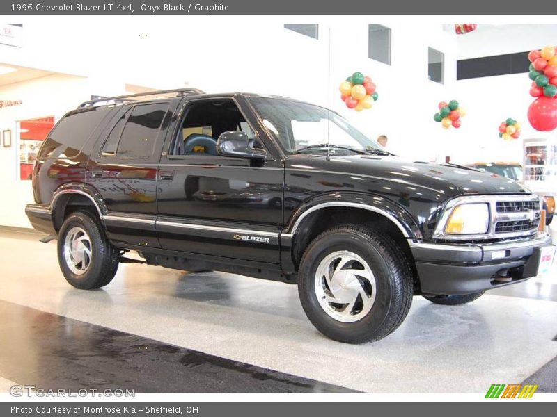 Onyx Black / Graphite 1996 Chevrolet Blazer LT 4x4