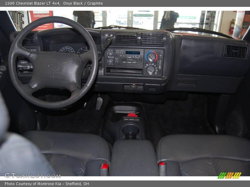 Onyx Black / Graphite 1996 Chevrolet Blazer LT 4x4