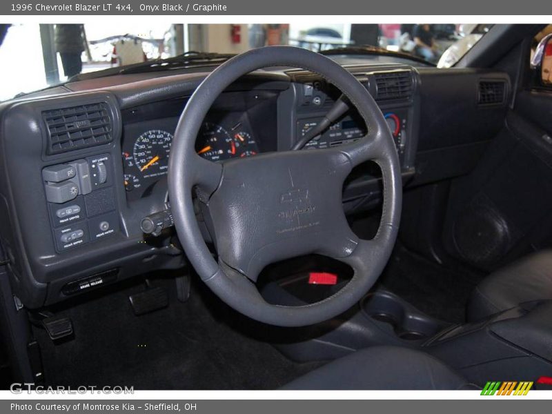 Onyx Black / Graphite 1996 Chevrolet Blazer LT 4x4