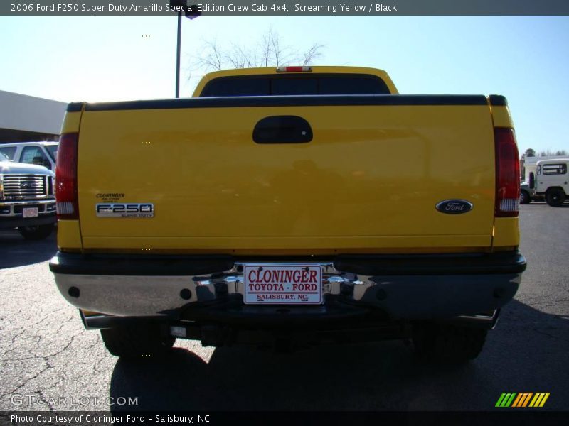 Screaming Yellow / Black 2006 Ford F250 Super Duty Amarillo Special Edition Crew Cab 4x4