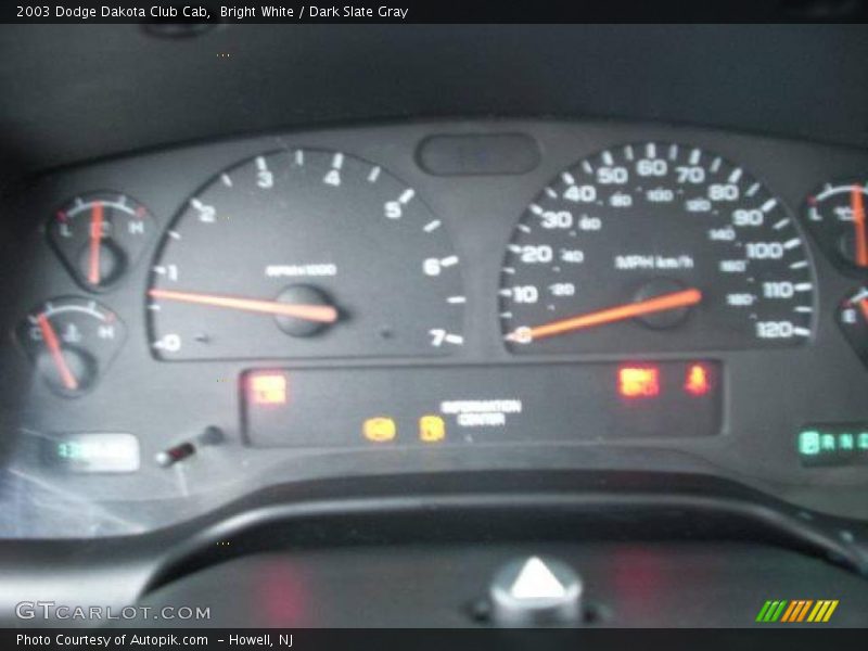 Bright White / Dark Slate Gray 2003 Dodge Dakota Club Cab