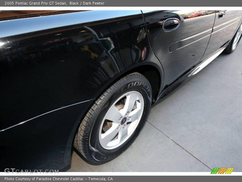 Black / Dark Pewter 2005 Pontiac Grand Prix GT Sedan