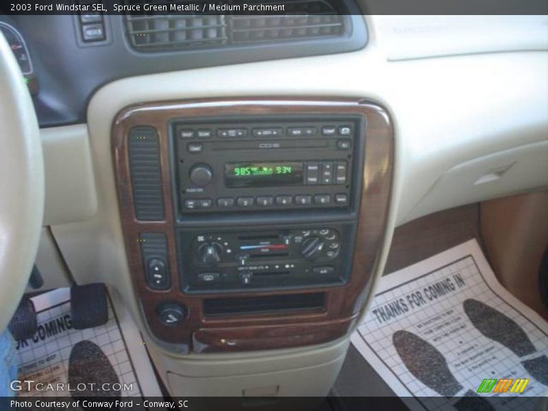 Spruce Green Metallic / Medium Parchment 2003 Ford Windstar SEL