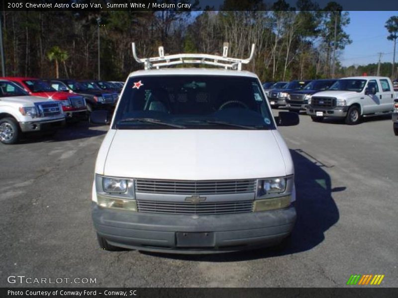 Summit White / Medium Gray 2005 Chevrolet Astro Cargo Van
