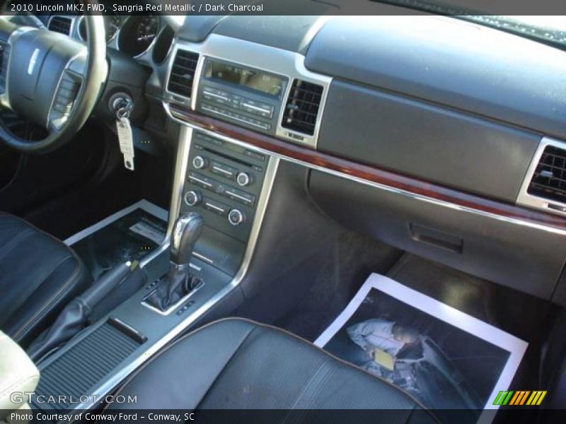 Sangria Red Metallic / Dark Charcoal 2010 Lincoln MKZ FWD