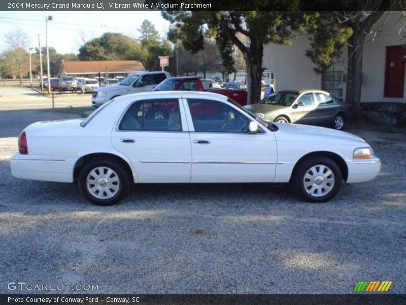 Vibrant White / Medium Parchment 2004 Mercury Grand Marquis LS