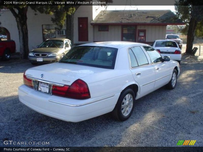 Vibrant White / Medium Parchment 2004 Mercury Grand Marquis LS