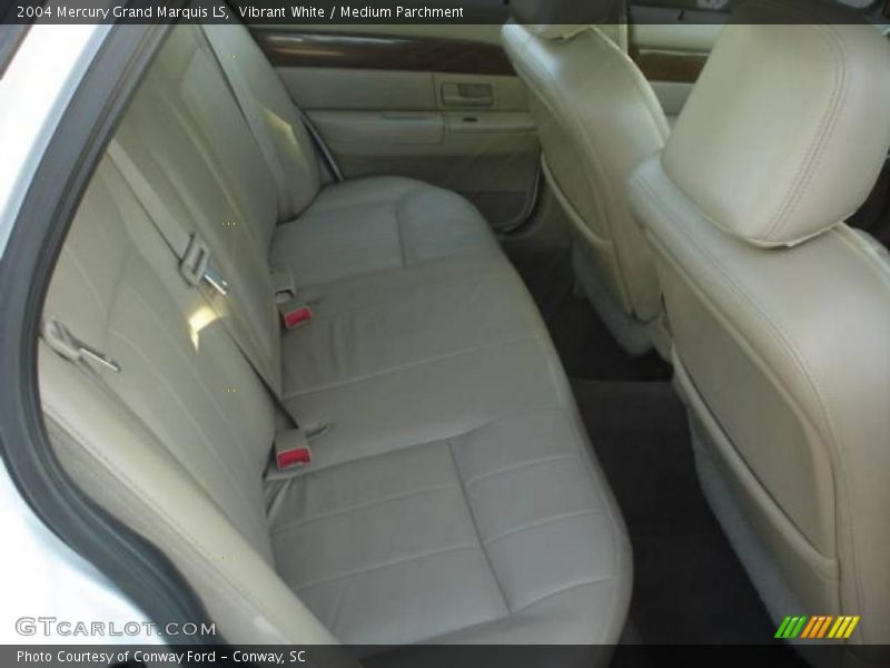 Vibrant White / Medium Parchment 2004 Mercury Grand Marquis LS