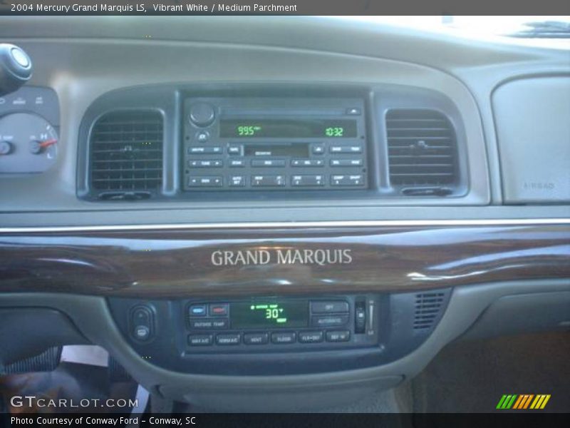 Vibrant White / Medium Parchment 2004 Mercury Grand Marquis LS