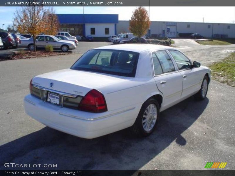 Vibrant White / Medium Light Stone 2009 Mercury Grand Marquis LS