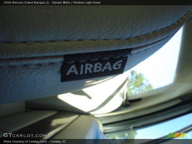 Vibrant White / Medium Light Stone 2009 Mercury Grand Marquis LS