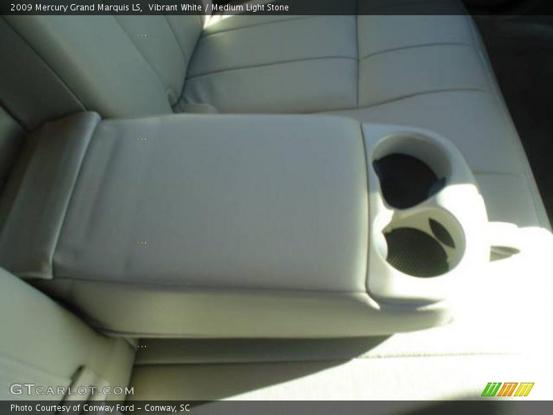 Vibrant White / Medium Light Stone 2009 Mercury Grand Marquis LS