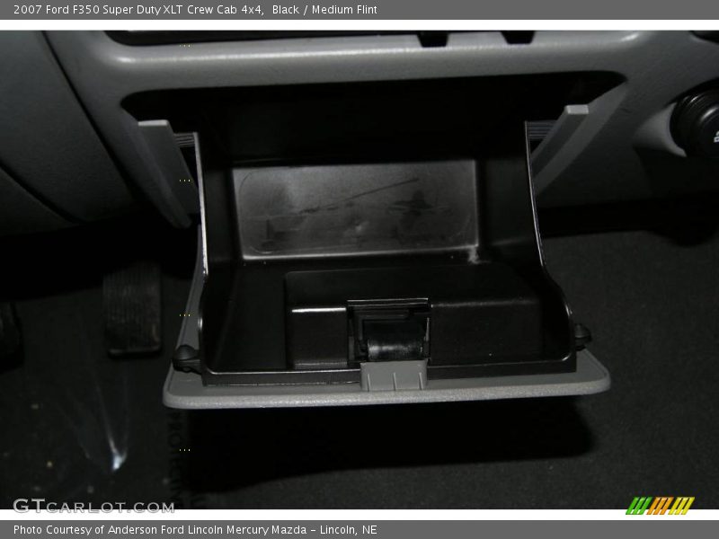 Black / Medium Flint 2007 Ford F350 Super Duty XLT Crew Cab 4x4