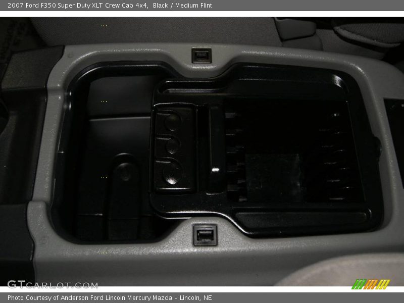 Black / Medium Flint 2007 Ford F350 Super Duty XLT Crew Cab 4x4