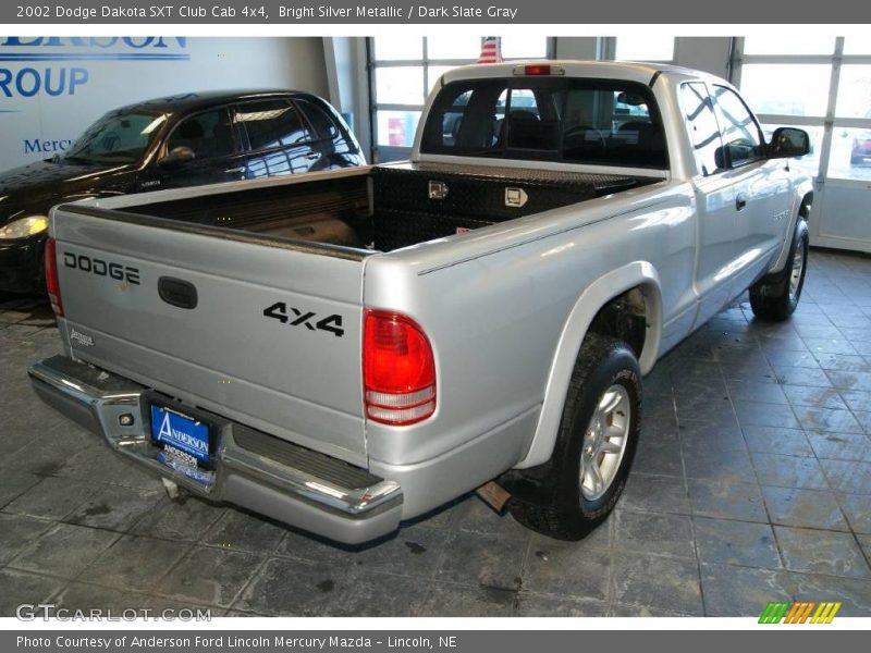 Bright Silver Metallic / Dark Slate Gray 2002 Dodge Dakota SXT Club Cab 4x4
