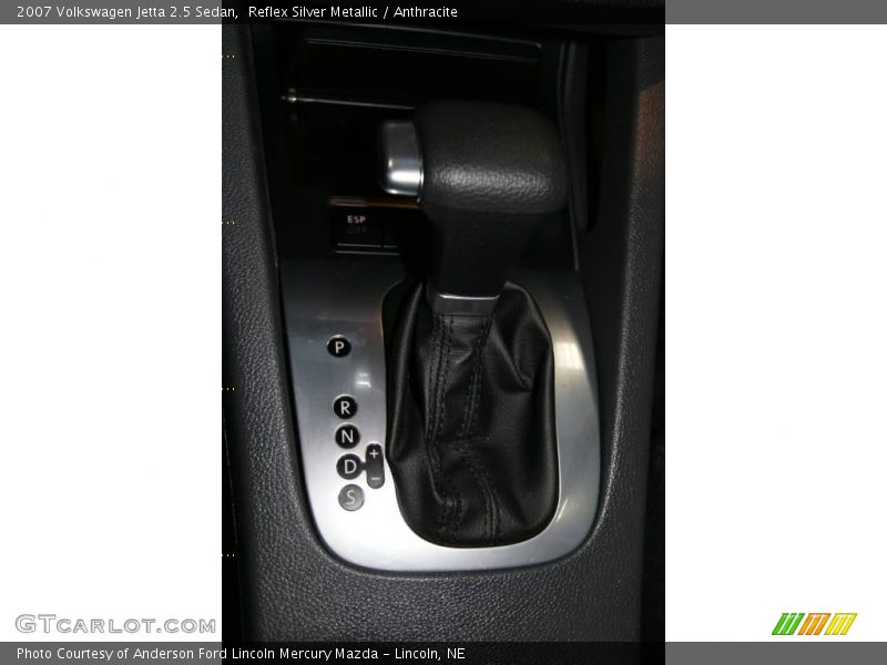 Reflex Silver Metallic / Anthracite 2007 Volkswagen Jetta 2.5 Sedan