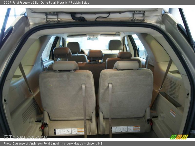 Dune Pearl Metallic / Pebble Beige 2007 Ford Freestyle SEL