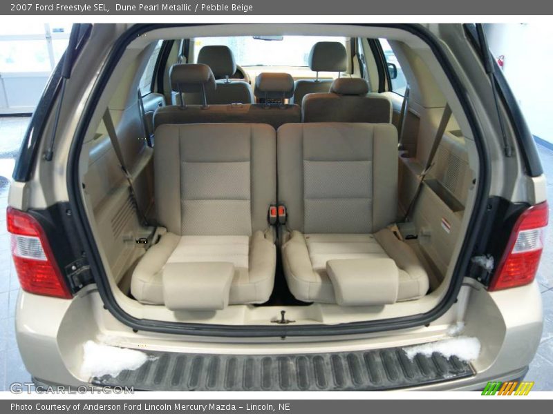 Dune Pearl Metallic / Pebble Beige 2007 Ford Freestyle SEL