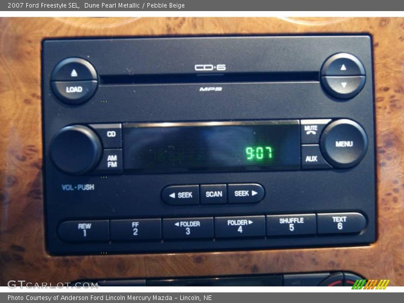 Dune Pearl Metallic / Pebble Beige 2007 Ford Freestyle SEL