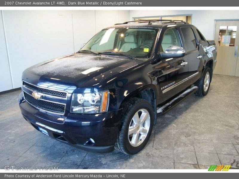 Dark Blue Metallic / Ebony/Light Cashmere 2007 Chevrolet Avalanche LT 4WD