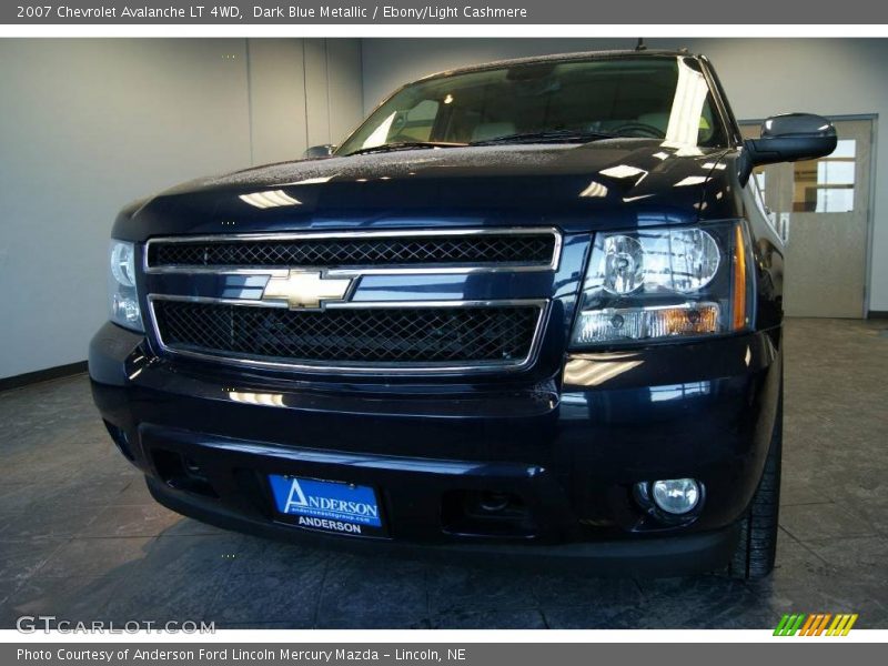 Dark Blue Metallic / Ebony/Light Cashmere 2007 Chevrolet Avalanche LT 4WD