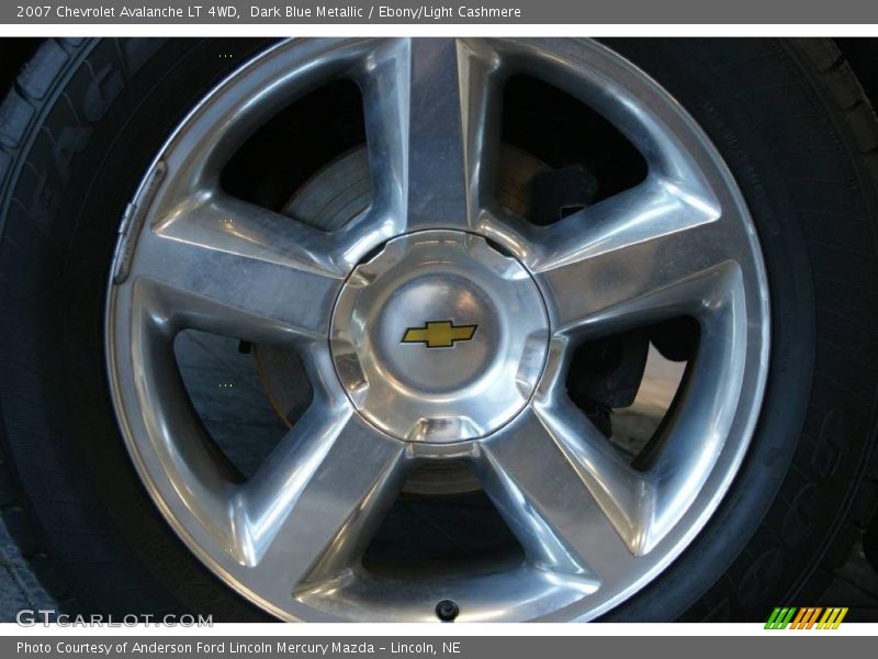 Dark Blue Metallic / Ebony/Light Cashmere 2007 Chevrolet Avalanche LT 4WD