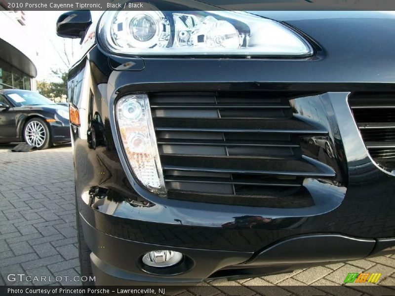 Black / Black 2010 Porsche Cayenne Tiptronic