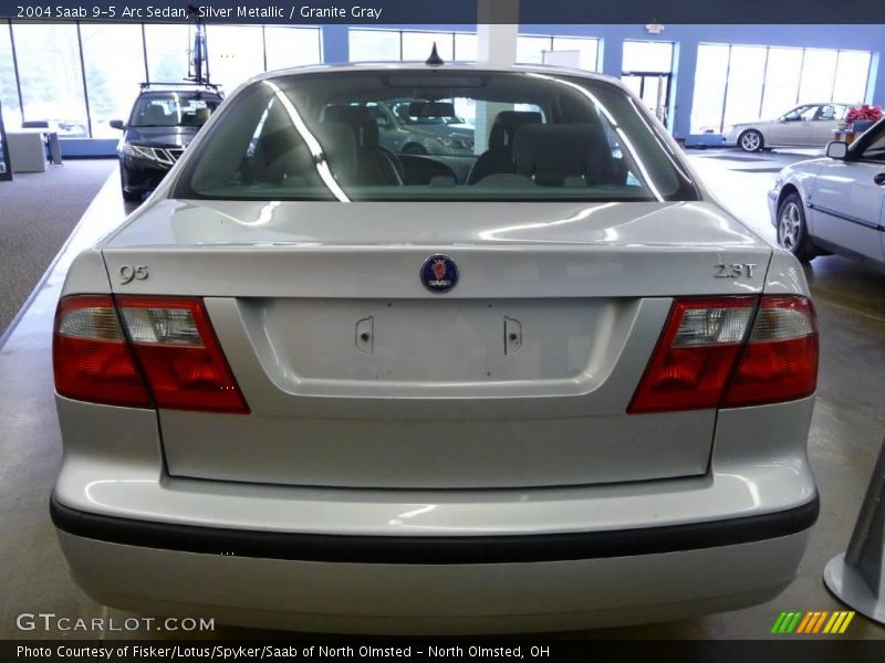 Silver Metallic / Granite Gray 2004 Saab 9-5 Arc Sedan