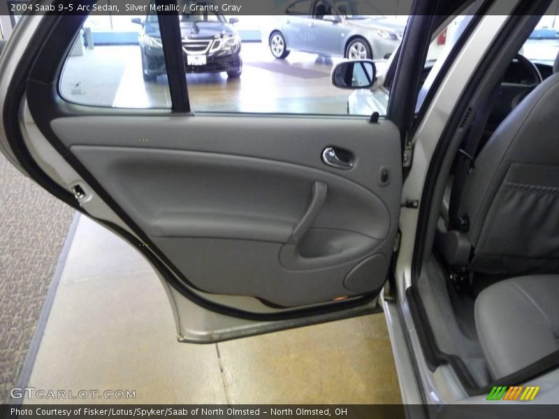 Silver Metallic / Granite Gray 2004 Saab 9-5 Arc Sedan