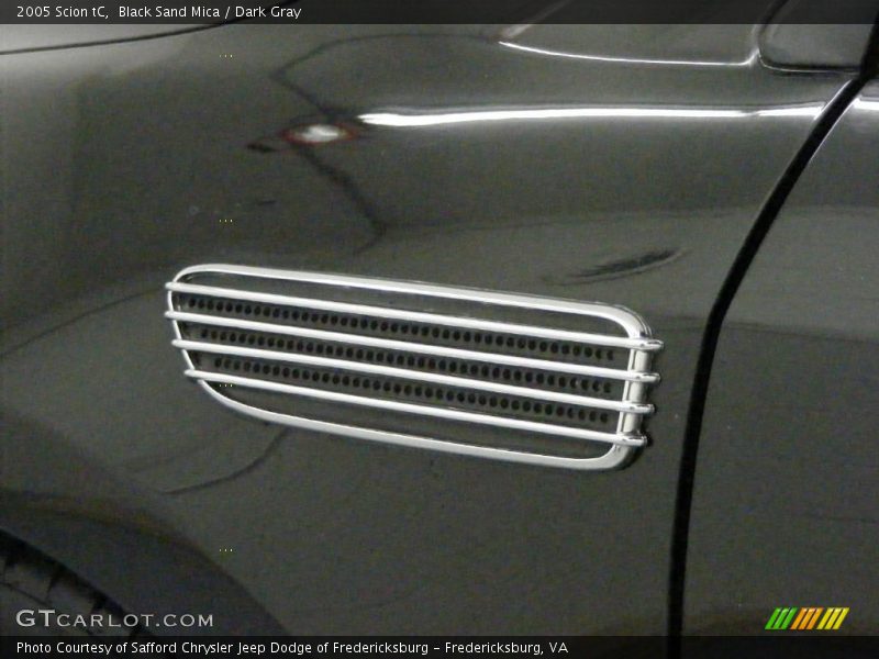 Black Sand Mica / Dark Gray 2005 Scion tC