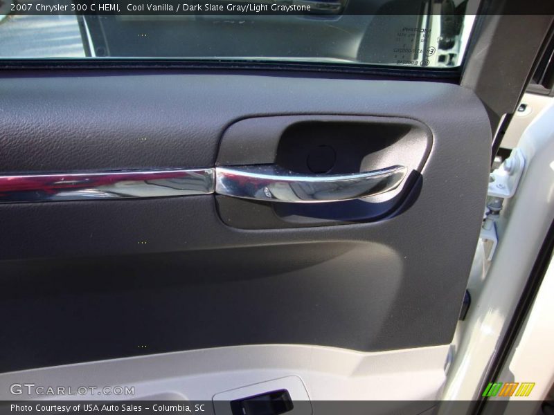 Cool Vanilla / Dark Slate Gray/Light Graystone 2007 Chrysler 300 C HEMI